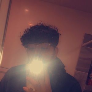 Meet your Posher, Cesar